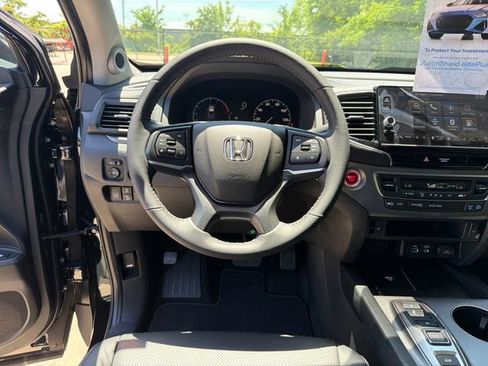 New 2026 Honda Ridgeline RTL image 16