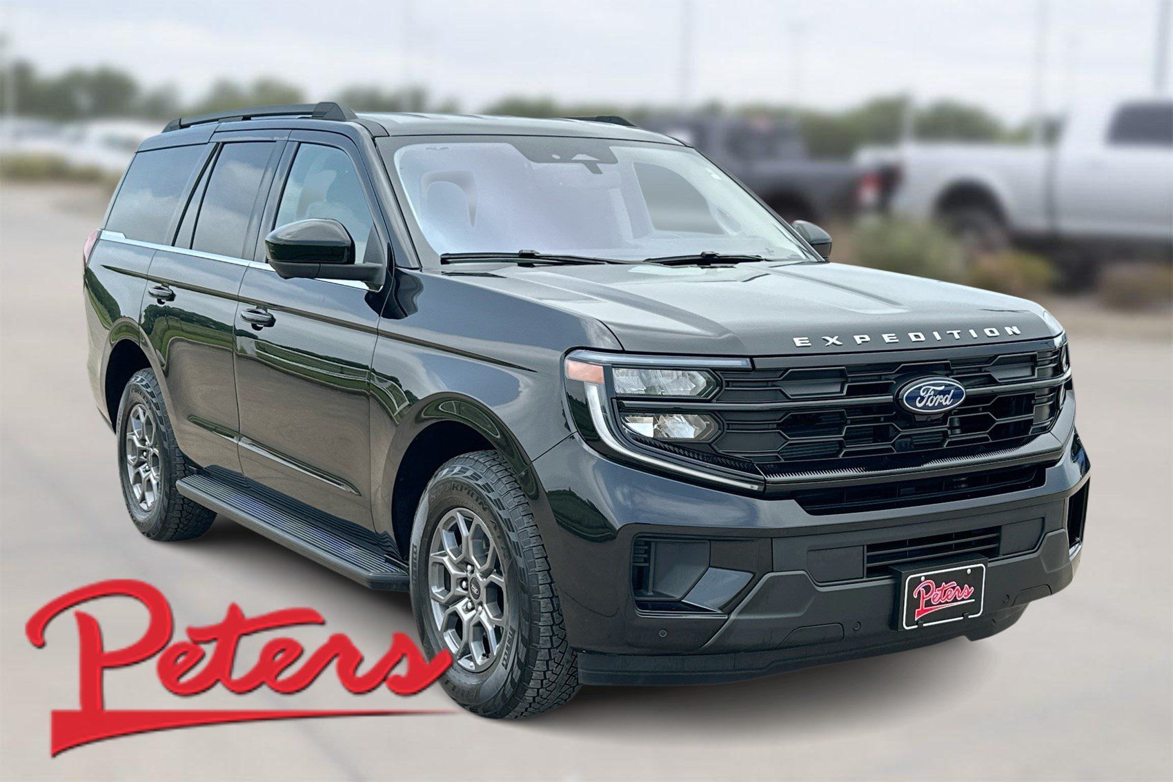 Used 2025 Ford Expedition Active AWD/4WD image 1