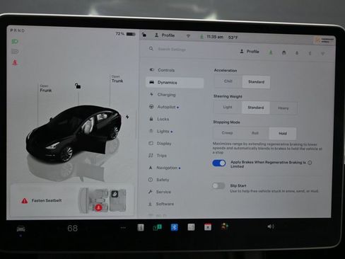 Used 2023 Tesla Model 3 Standard Range image 24