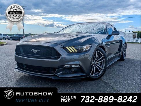 Used 2016 Ford Mustang GT RWD image 1