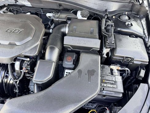 Used 2017 Kia Optima EX w/ Premium Package FWD image 12