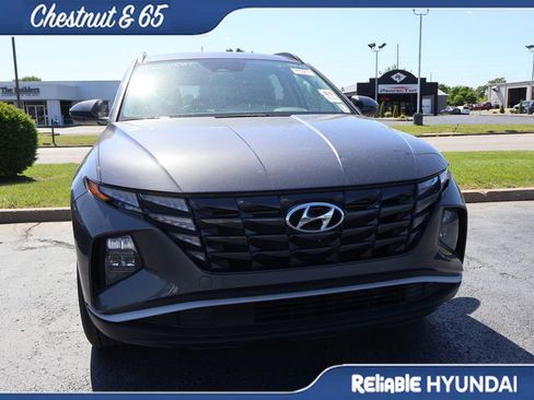 Used 2024 Hyundai Tucson SEL FWD image 3
