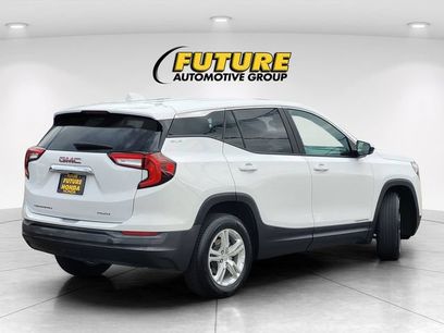 Used 2024 GMC Terrain SLE