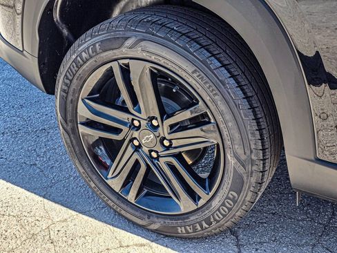 Certified 2025 Chevrolet Trax ACTIV w/ Sunroof Package image 8