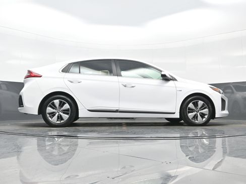 Used 2018 Hyundai Ioniq Limited w/ Ultimate Package 02 image 32