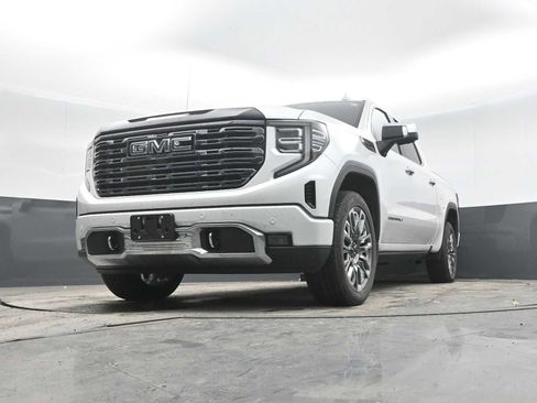 Used 2025 GMC Sierra 1500 Denali Ultimate image 26