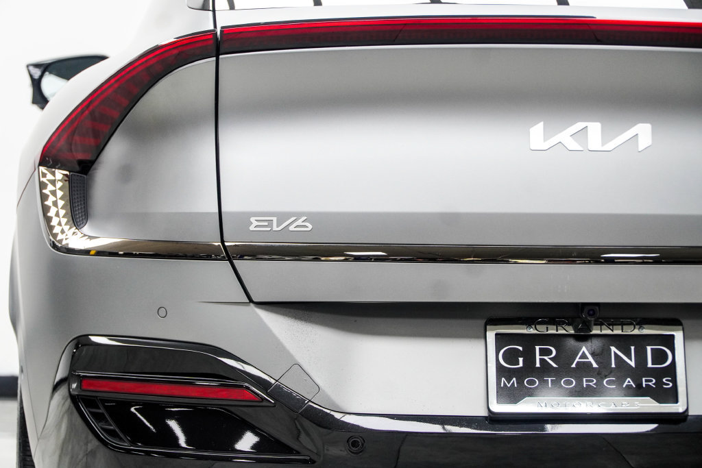 Used 2023 Kia EV6 GT-Line w/ GT-Line White Seat Package AWD/4WD image 18