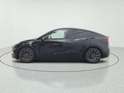 Used 2023 Tesla Model Y Performance AWD/4WD image 8