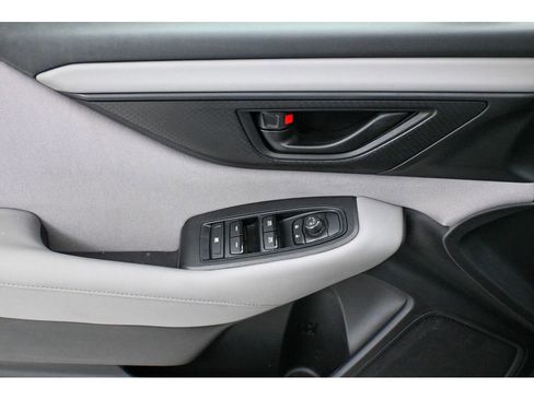 Used 2020 Subaru Legacy BASE w/ Alloy Wheel Package image 27