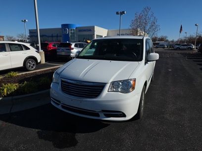 Used 2015 Chrysler Town & Country Touring