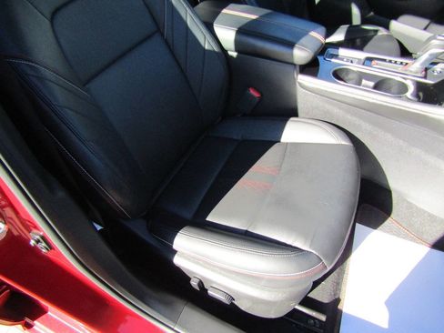 Used 2023 Nissan Altima 2.5 SR image 18