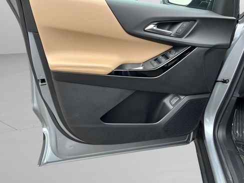 Certified 2025 Chevrolet Equinox ACTIV image 12