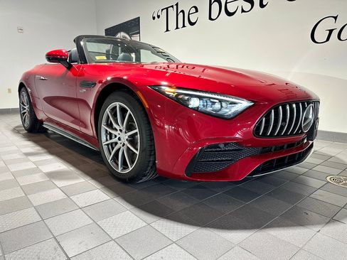 Certified 2024 Mercedes-Benz SL 43 AMG image 1
