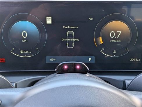 Used 2025 Hyundai Santa Cruz XRT image 17