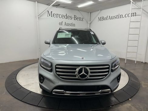 Used 2026 Mercedes-Benz GLB 250 image 2
