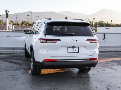 New 2026 Jeep Grand Cherokee L Limited w/ Luxury Tech Group II RWD image 7