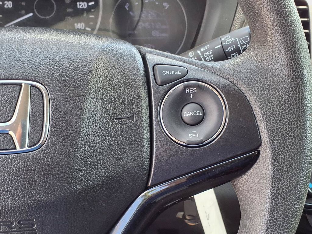 Used 2022 Honda HR-V LX image 30