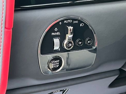 New 2026 Rolls-Royce Cullinan image 12