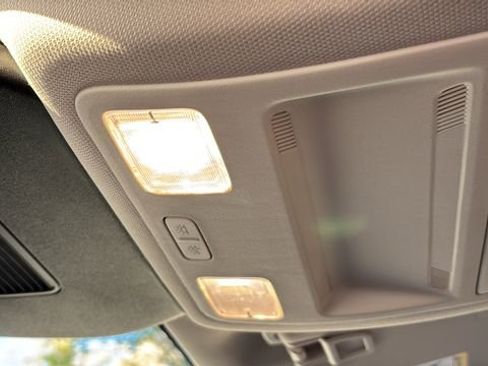 Used 2023 Ford Escape Active AWD/4WD image 22