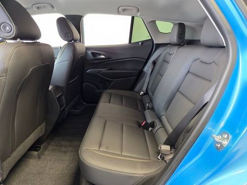 Used 2025 Chevrolet Trax ACTIV w/ Driver Confidence Package FWD image 13