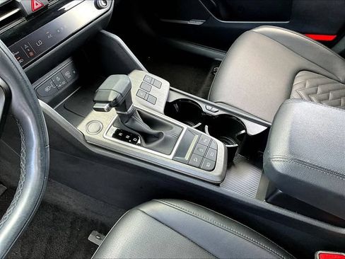 Certified 2026 Kia Sportage X-Line w/ X-Line Technology Package AWD/4WD image 25