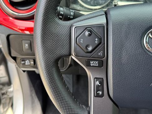 Used 2020 Toyota Tacoma TRD Sport RWD image 14