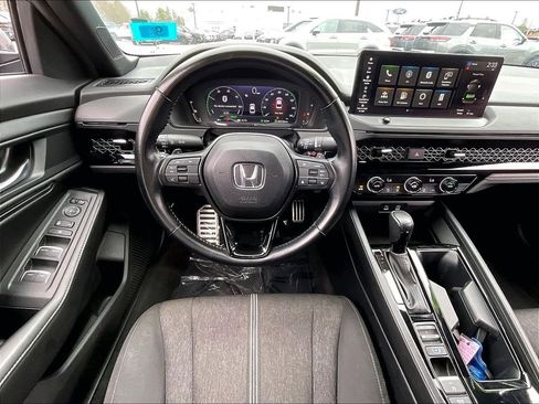 Used 2024 Honda Accord Sport image 16