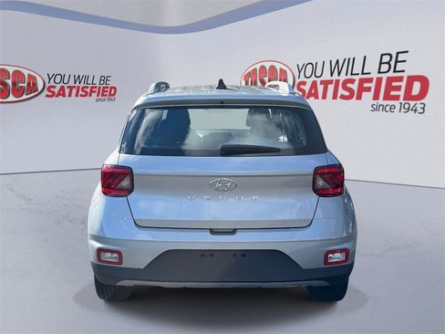 Used 2022 Hyundai Venue SEL w/ Cargo Package image 3