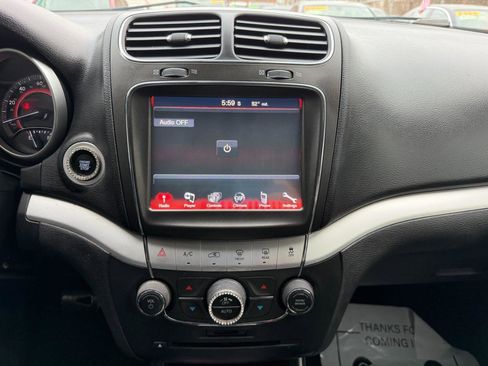 Used 2018 Dodge Journey GT w/ Driver Convenience Group AWD/4WD image 39
