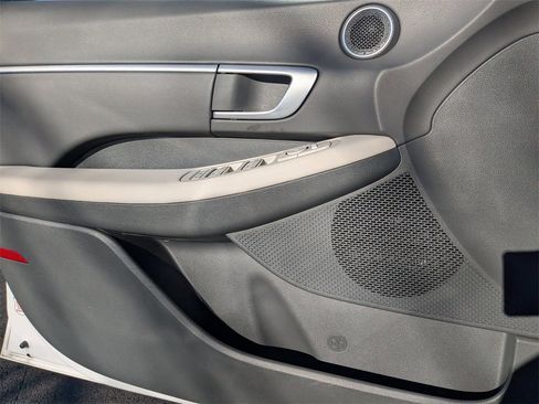 Used 2025 Hyundai Sonata SEL image 13