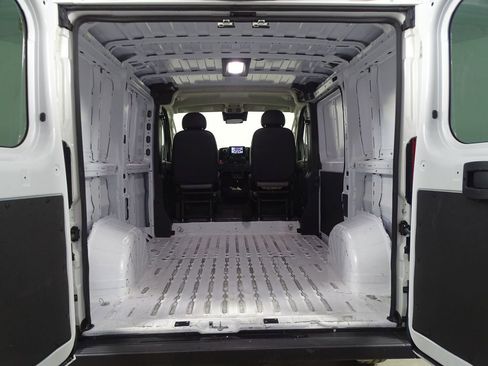 Used 2023 RAM ProMaster 1500 w/ Premium Appearance Group image 11