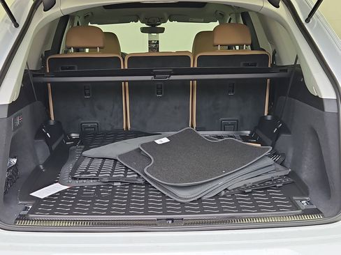 New 2026 Audi Q7 3.0T Premium Plus image 13