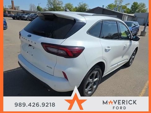 Used 2024 Ford Escape ST-Line w/ Tech Pack #1 AWD/4WD image 4