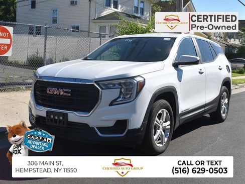Used 2024 GMC Terrain SLE AWD/4WD image 1