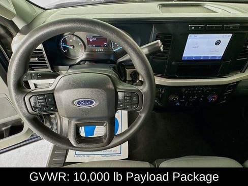Used 2024 Ford F250 XL w/ STX Appearance Package AWD/4WD image 13