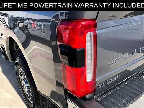 Used 2024 Ford F250 Lariat AWD/4WD image 39