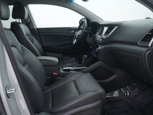 Used 2016 Hyundai Tucson Limited image 12