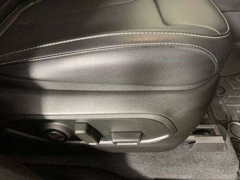 Used 2024 Jeep Grand Cherokee L Limited image 25