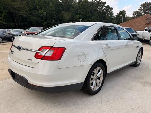 Used 2011 Ford Taurus SEL FWD image 14