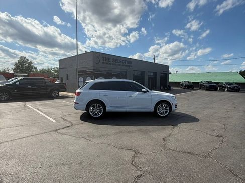 Used 2018 Audi Q7 3.0T Prestige AWD/4WD image 19