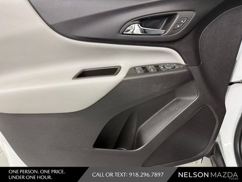 Used 2023 Chevrolet Equinox LS w/ LS Convenience Package FWD image 18