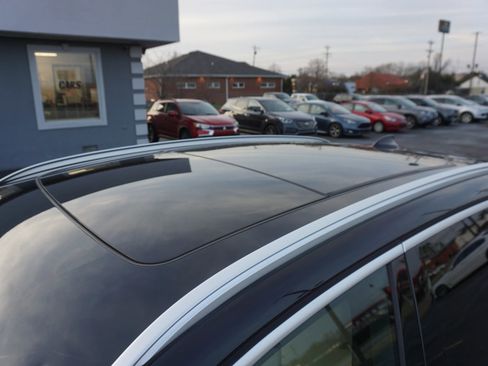 Used 2019 BMW X3 xDrive30i w/ Premium Package image 9