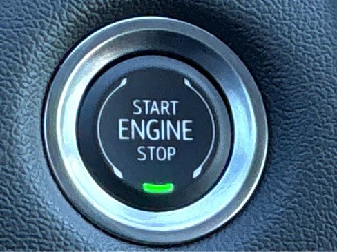 Used 2025 Chevrolet Colorado LT image 5