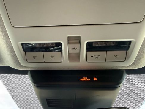 Used 2022 MAZDA CX-30 AWD 2.5 S w/ Preferred Package image 24