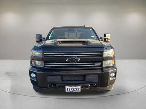 Used 2019 Chevrolet Silverado 2500 LTZ w/ Duramax Plus Package AWD/4WD image 2