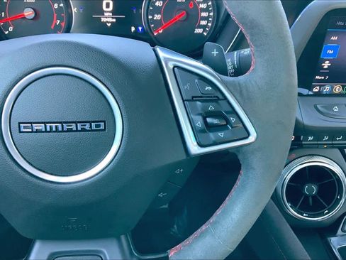 Used 2022 Chevrolet Camaro ZL1 image 49