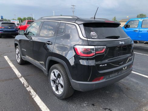 Used 2018 Jeep Compass Limited w/ Navigation Group AWD/4WD image 5