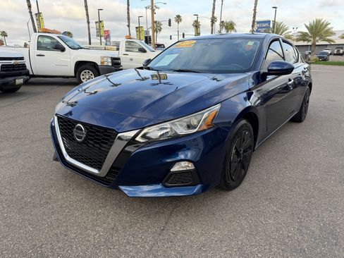 Used 2019 Nissan Altima 2.5 S image 7