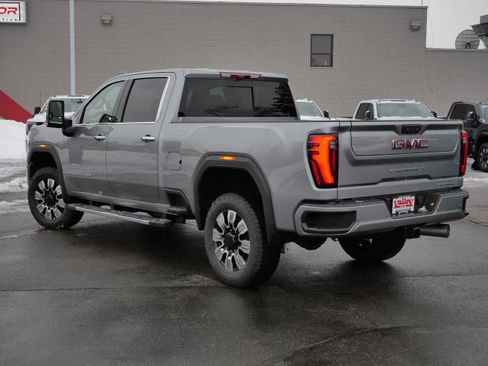 New 2026 GMC Sierra 3500 Denali w/ Denali Reserve Package image 2