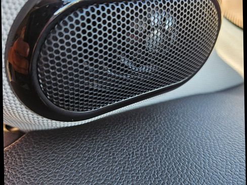 Used 2015 MINI Cooper S image 19